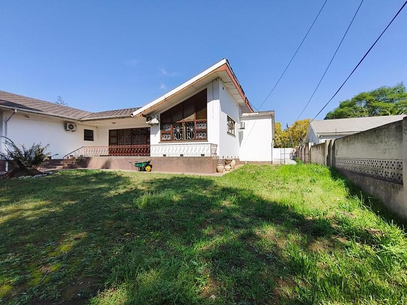 To Let Commercial Property for Rent in Mthata Eastern Cape